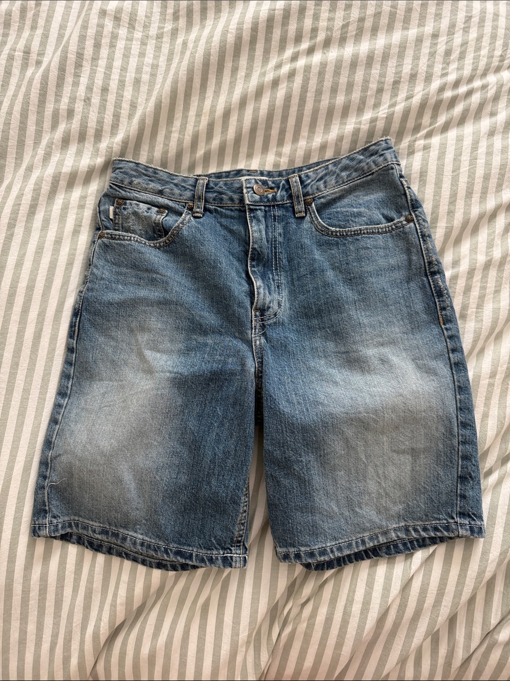 Glowny shorts (jorts)